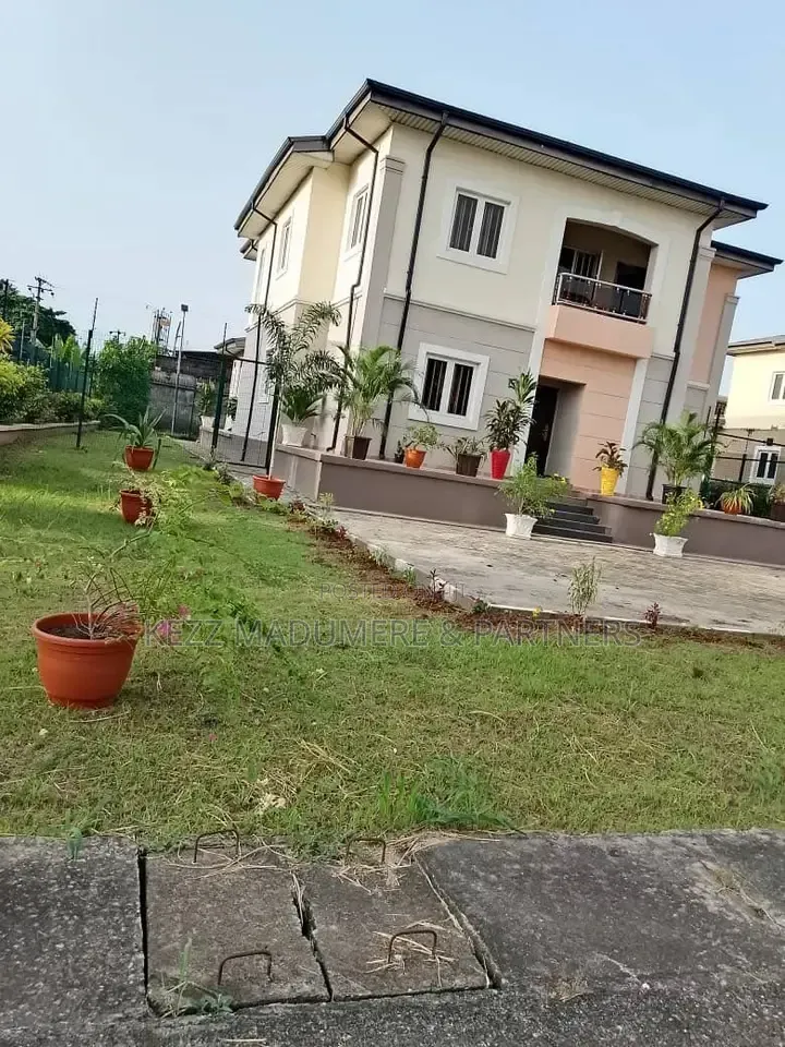 5bdrm Duplex in Rainbow Town Estate for sale in Rainbow Town