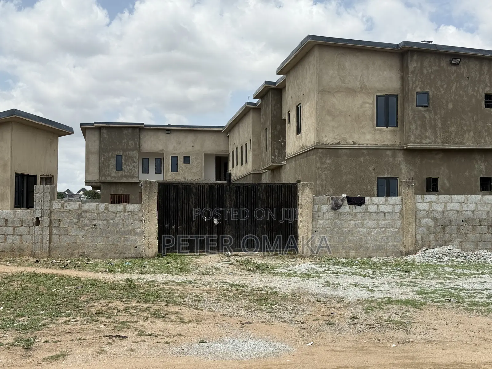 2bdrm Block of Flats in Kiami for sale in Kiami