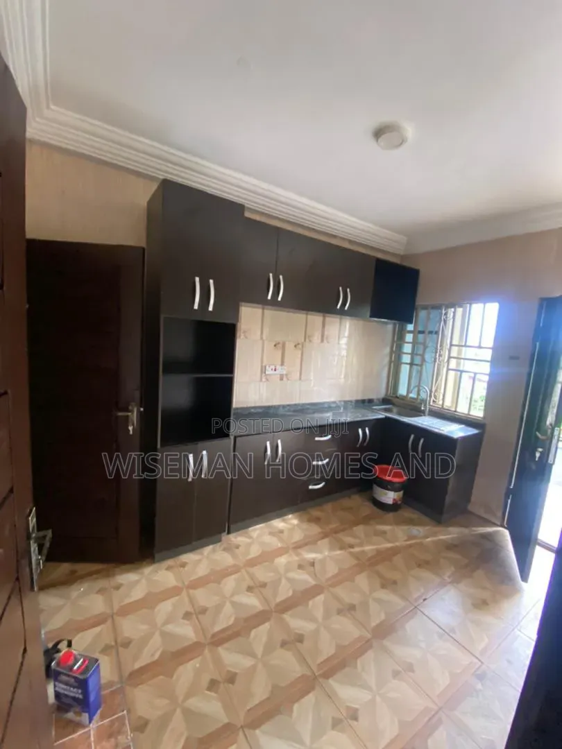 3bdrm Apartment in Olokonla Ajah for rent in Olokonla