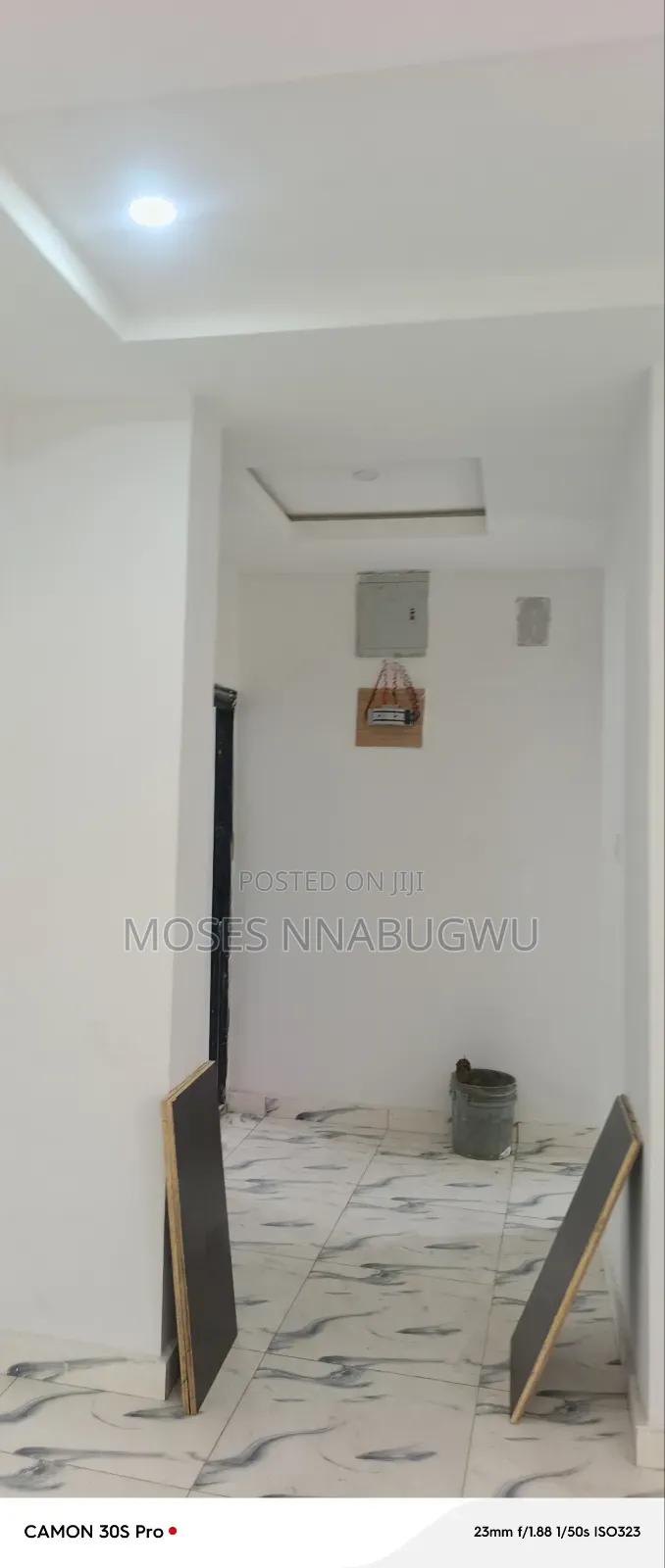 2bdrm Block of Flats in Alcon Rd Axis, Woji for rent in Woji
