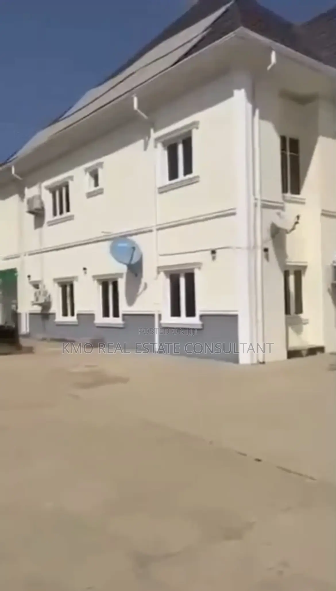 4bdrm Duplex in Pyakasa for sale in Pyakasa