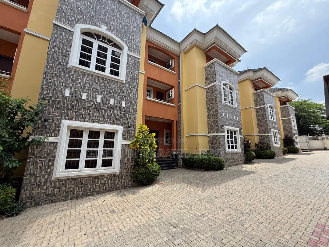 5bdrm Duplex in Wuse 2 for rent in Wuse 2