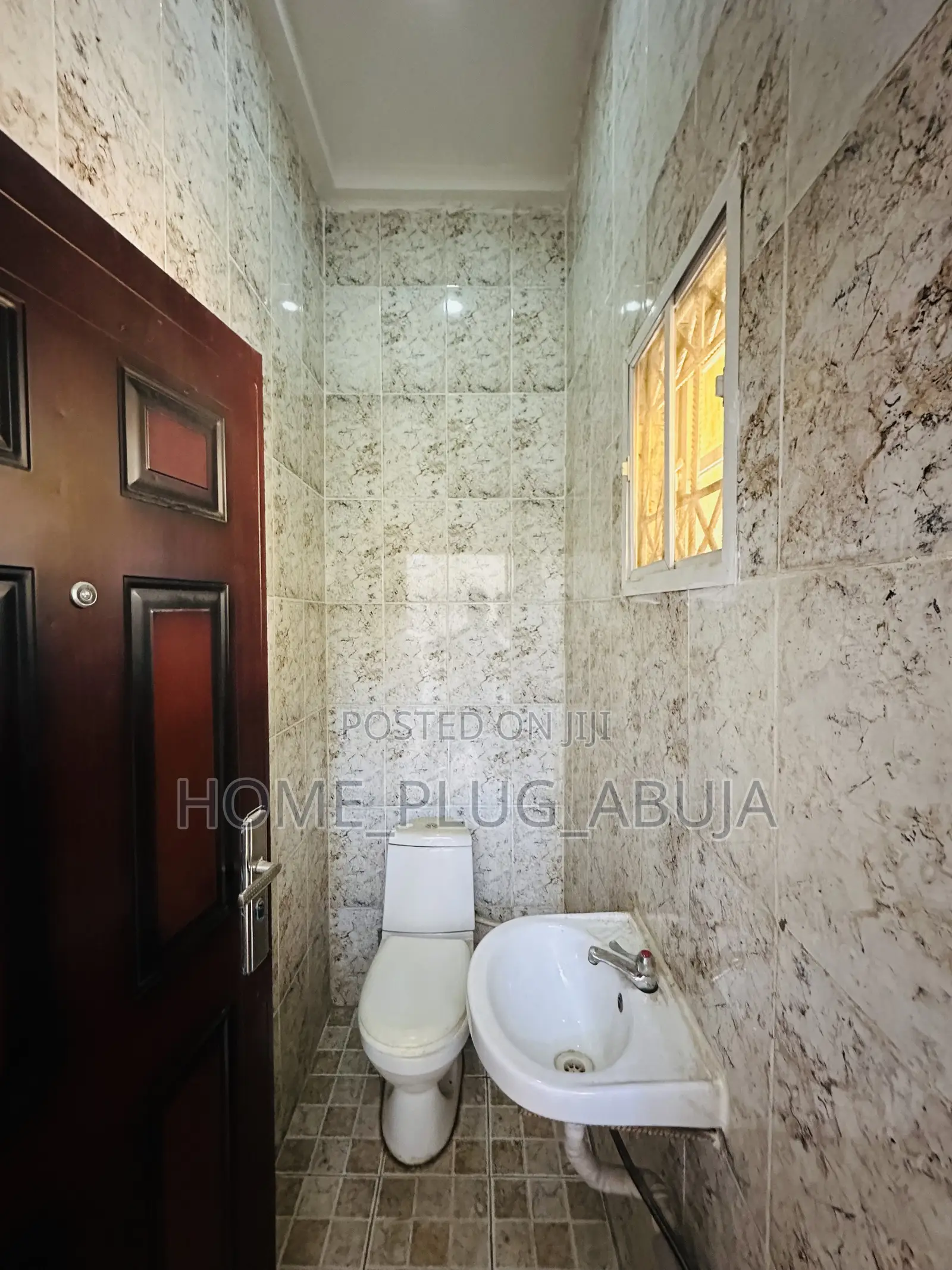 2bdrm Bungalow in 69 Road Gwarinpa for rent in Gwarinpa