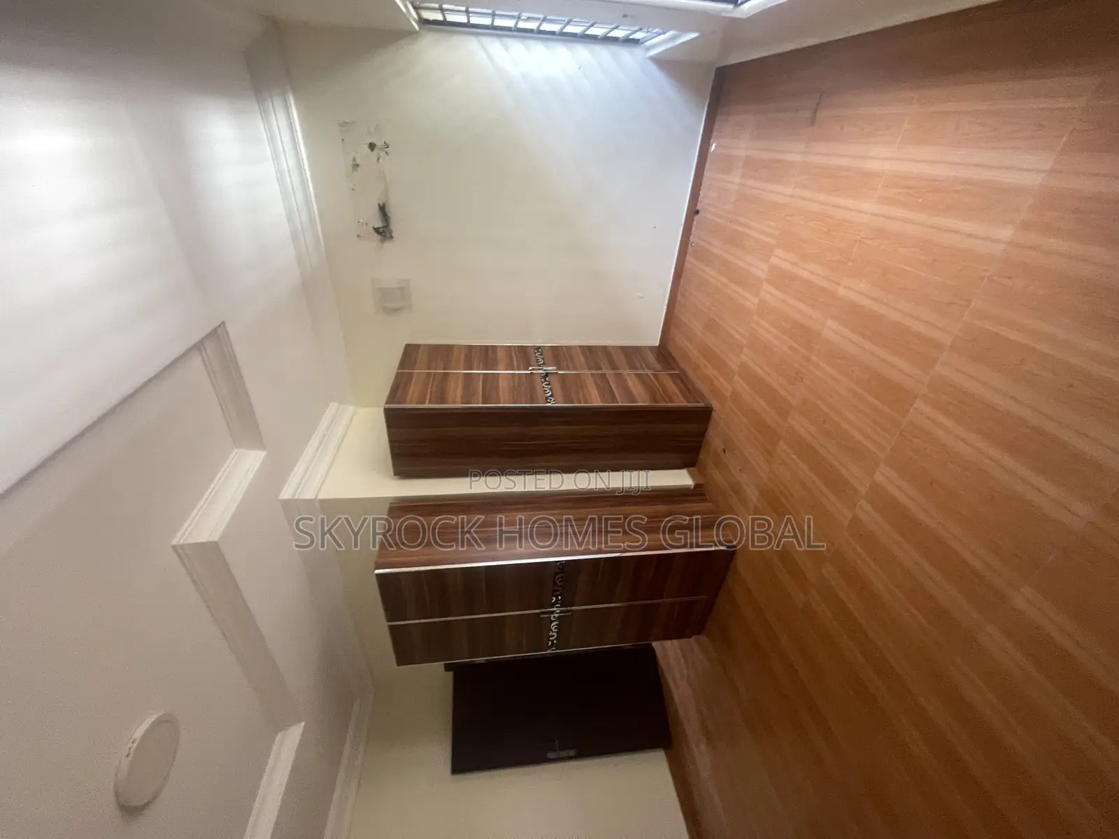 5bdrm Duplex in Ikota for rent in Ikota