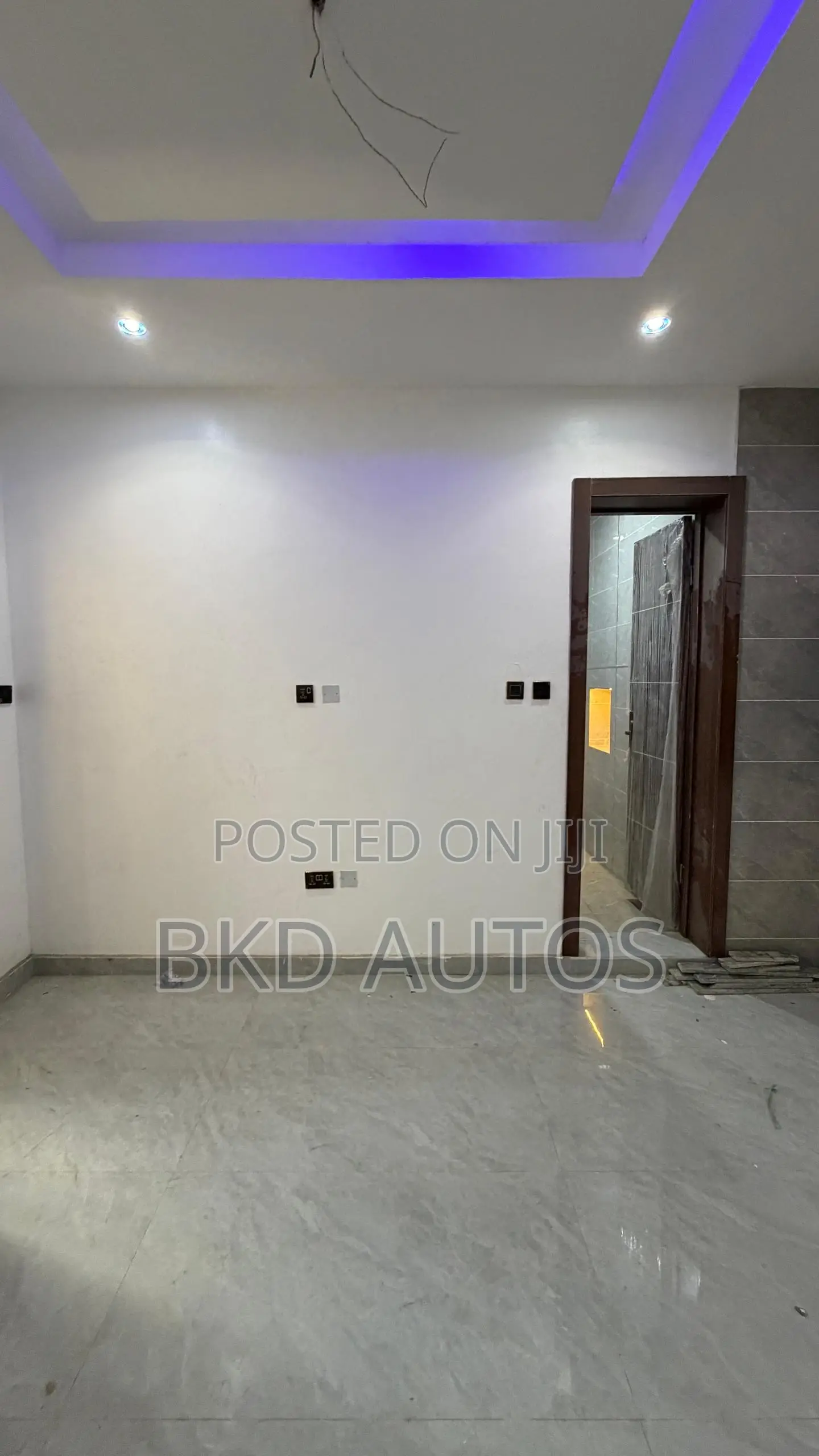 2bdrm Apartment in Surulere for sale in Surulere
