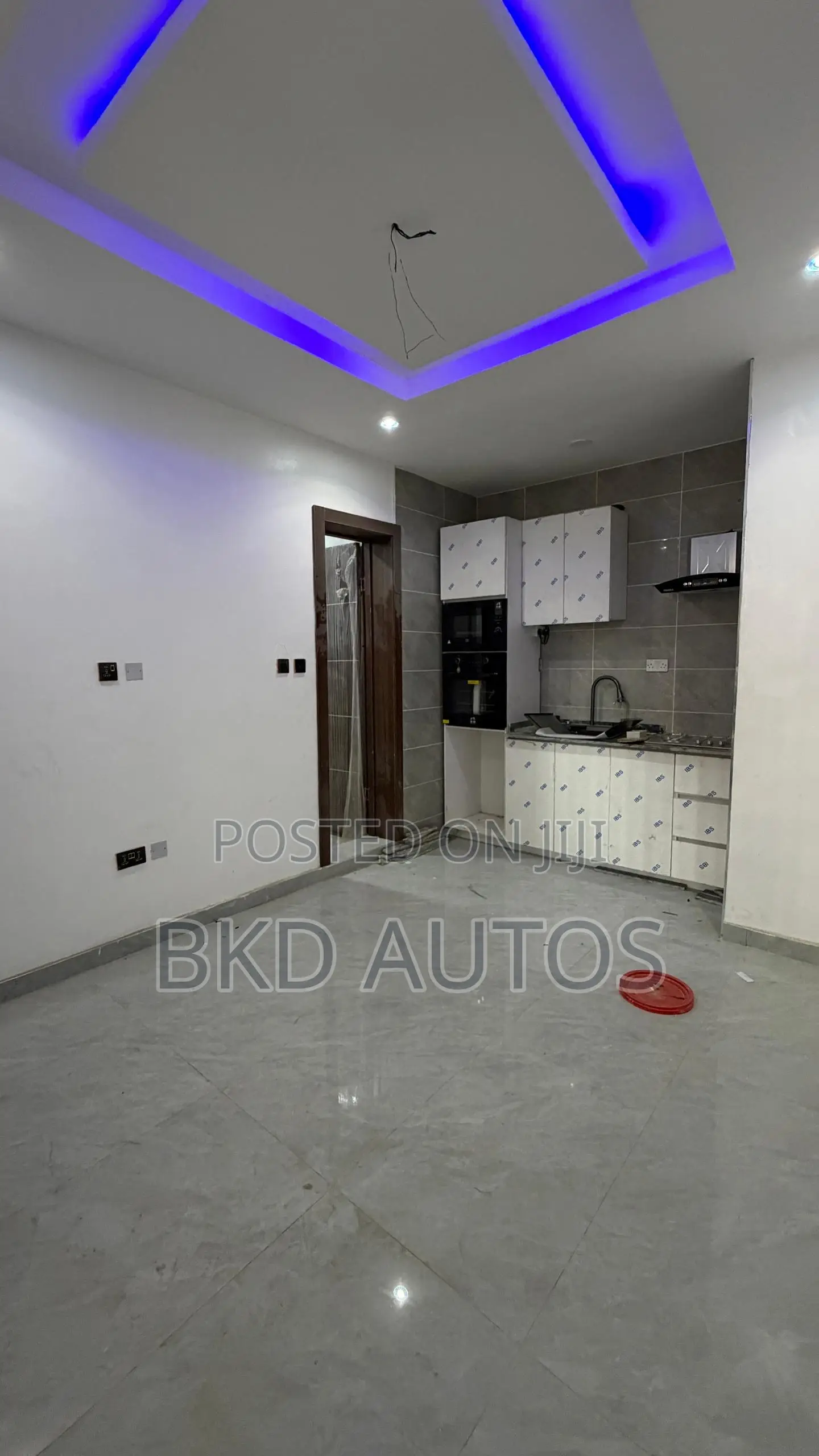 2bdrm Apartment in Surulere for sale in Surulere