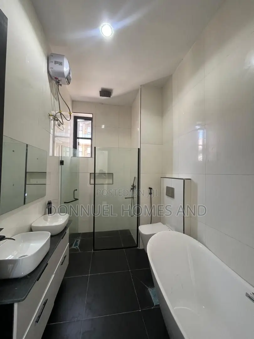4bdrm Townhouse / Terrace in Ikate for rent in Ikate
