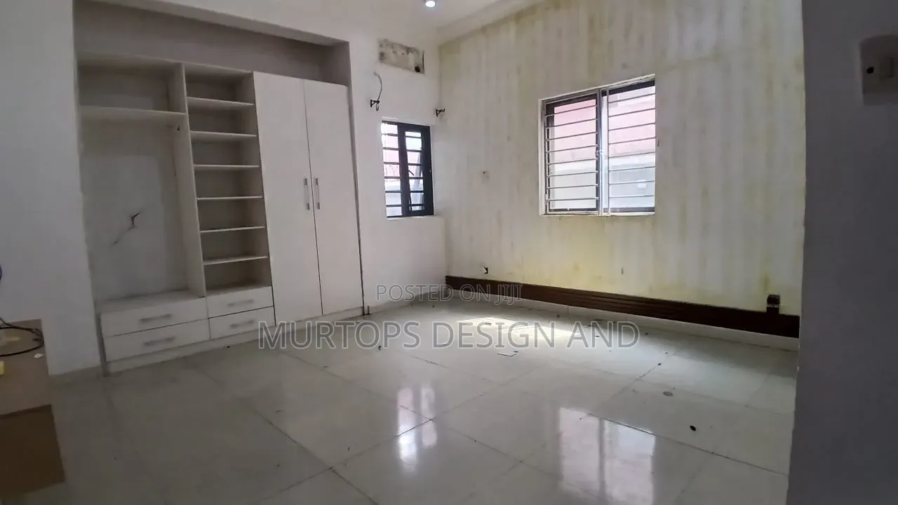 3bdrm Apartment in Lekki Phase 1 for rent in Lekki Phase 1