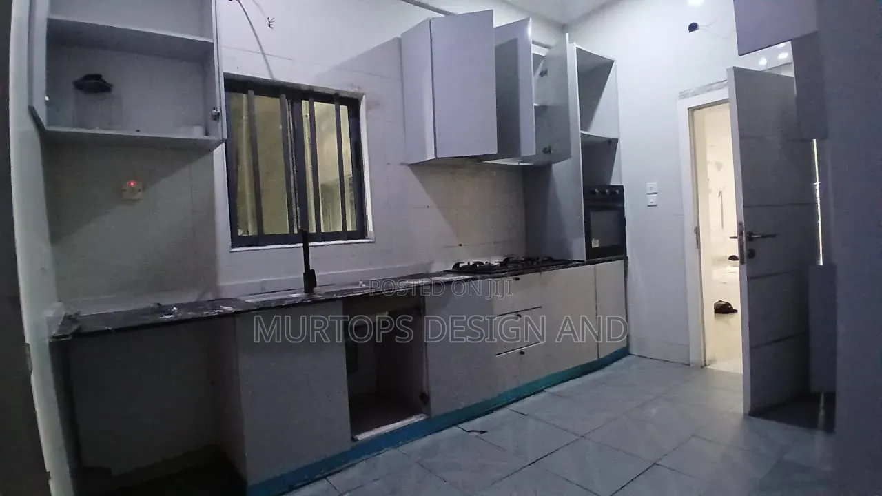 3bdrm Apartment in Lekki Phase 1 for rent in Lekki Phase 1