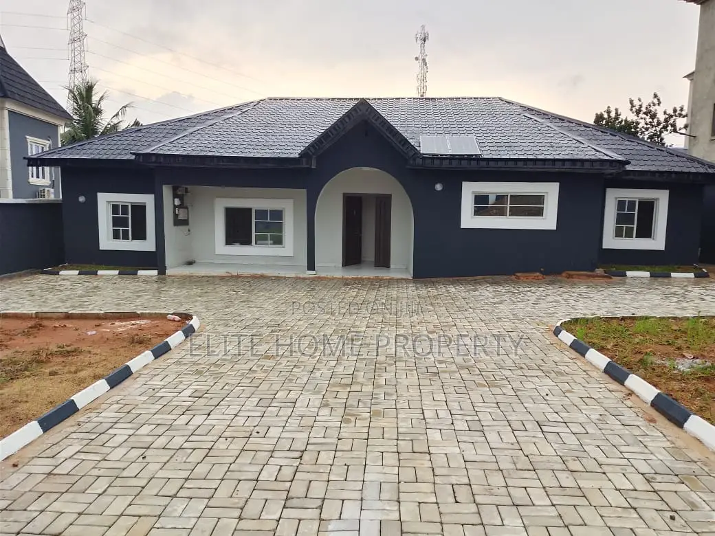 House for Sale Brand New in Ifo