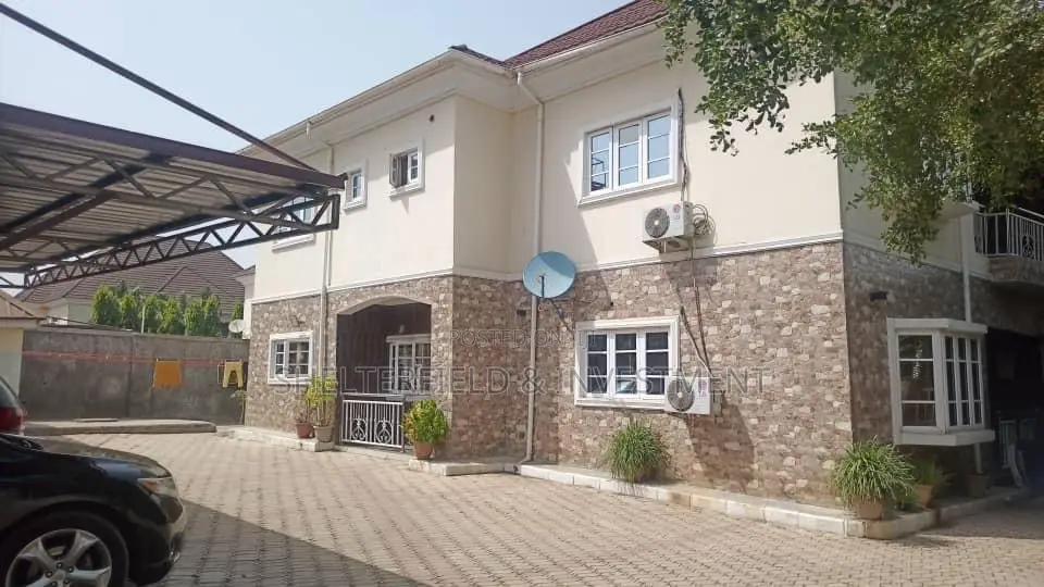 4bdrm Duplex in Villa Nova Estate, Apo District for sale in Apo District