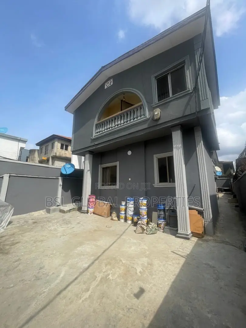 2bdrm Block of Flats in Olowora, Omole Phase 2 for rent in Omole Phase 2