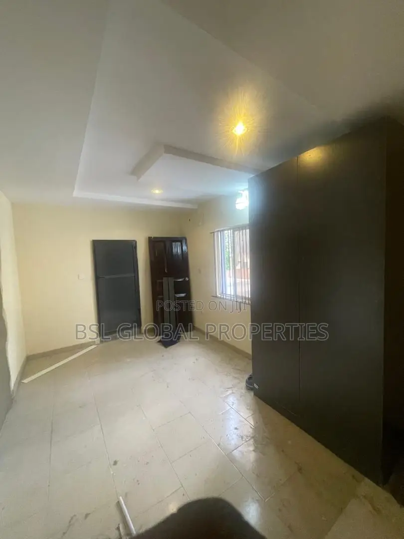 2bdrm Block of Flats in Olowora, Omole Phase 2 for rent in Omole Phase 2