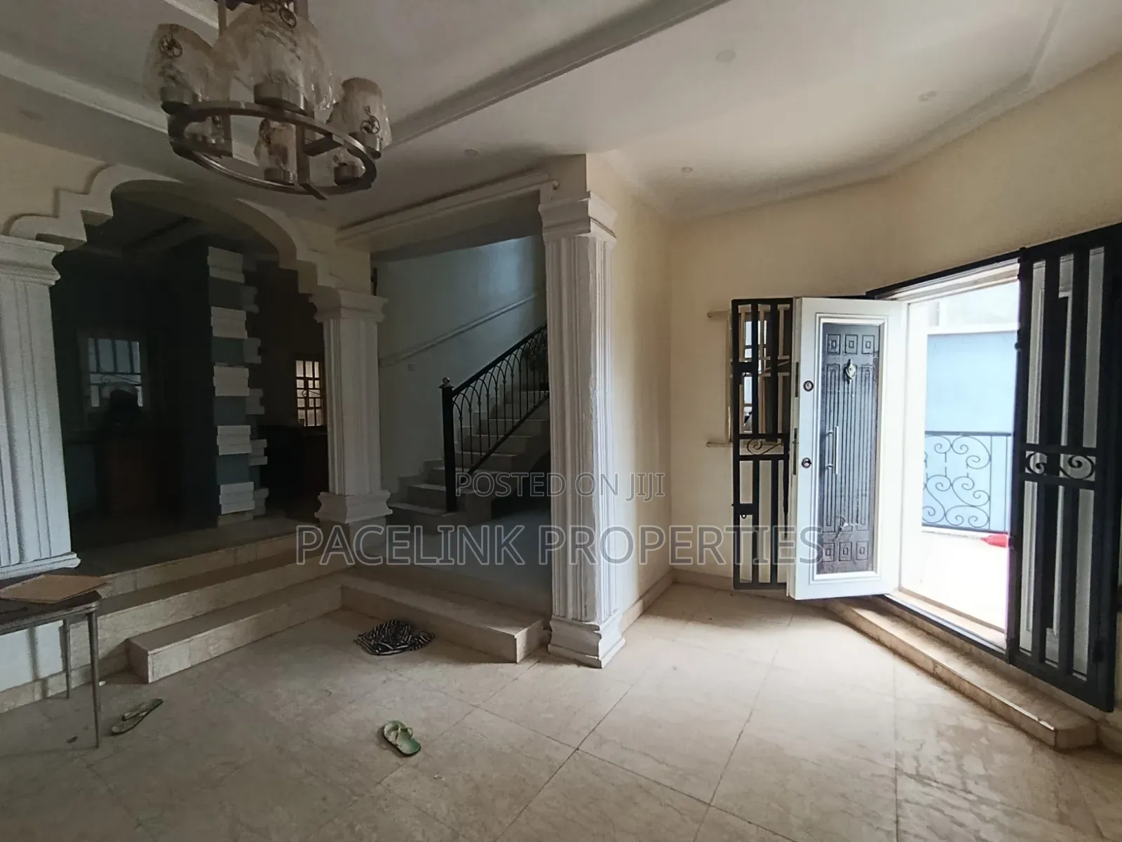 5bdrm Duplex in Iyana Ipaja for sale in Iyana Ipaja
