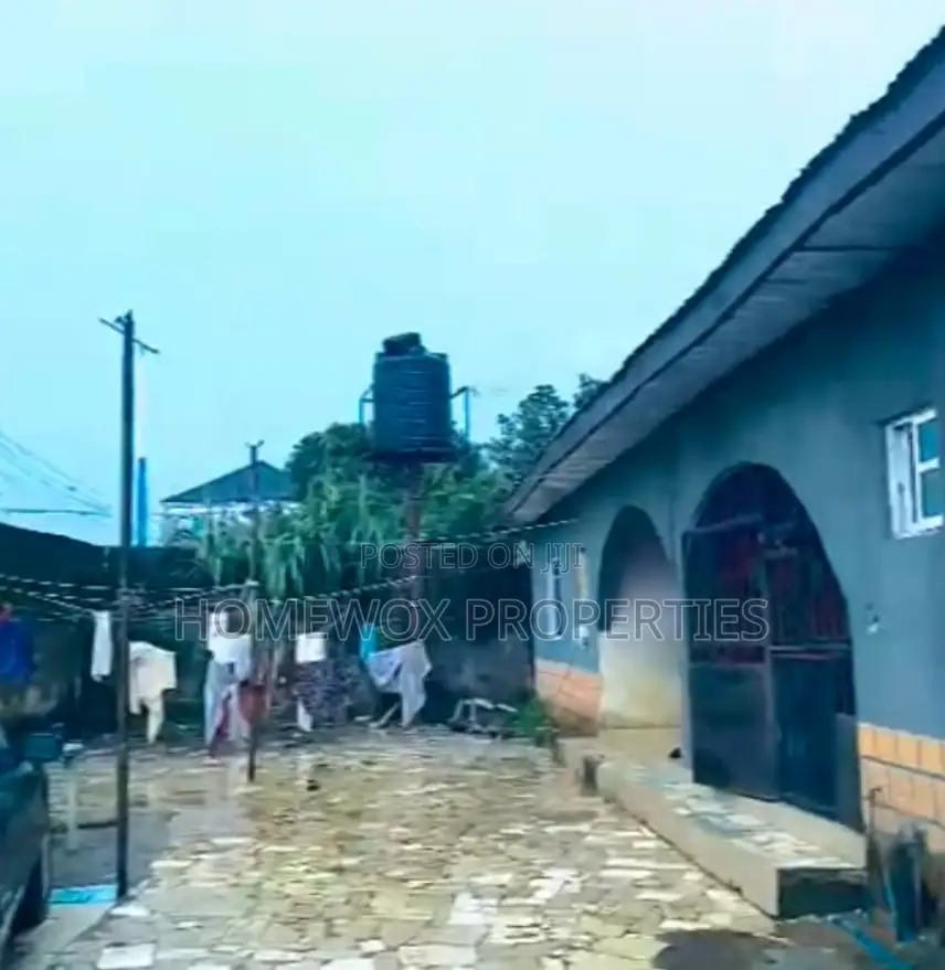2bdrm Apartment in Obio-Akpor for sale in Obio-Akpor