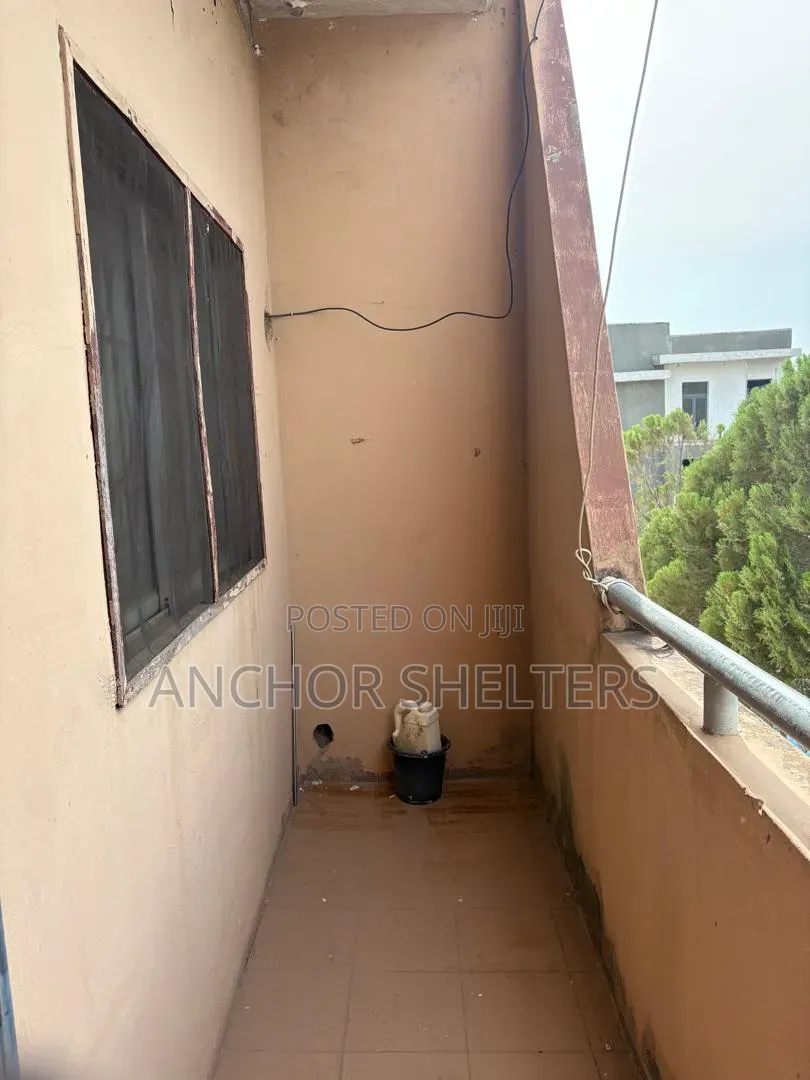 3bdrm Block of Flats in Wuse Zone 2 for sale in Zone 2 / Wuse