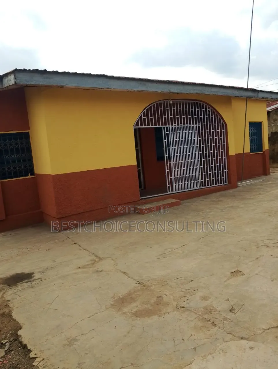 4bdrm Bungalow in Oki, Ibadan for sale in Ibadan