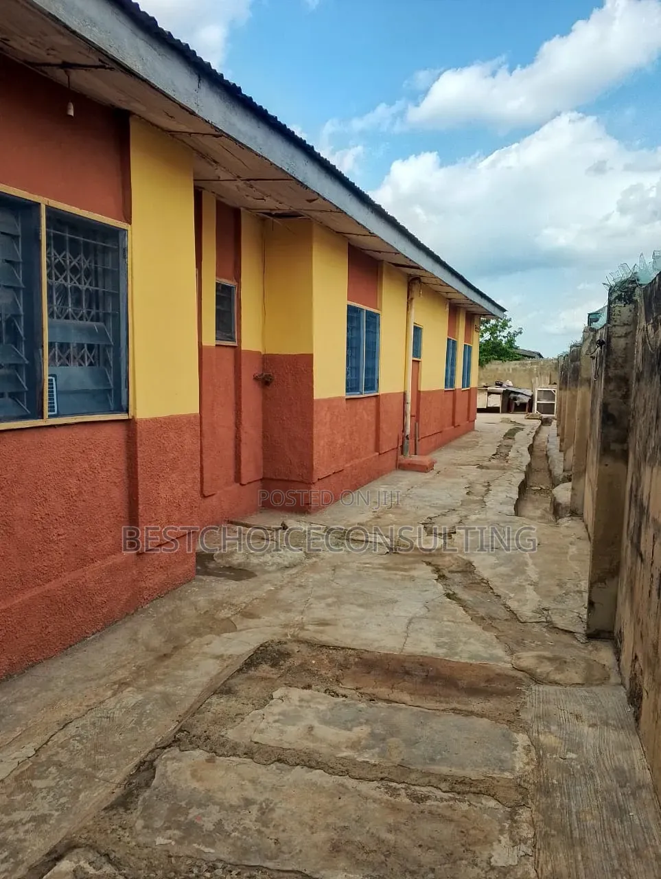 4bdrm Bungalow in Oki, Ibadan for sale in Ibadan
