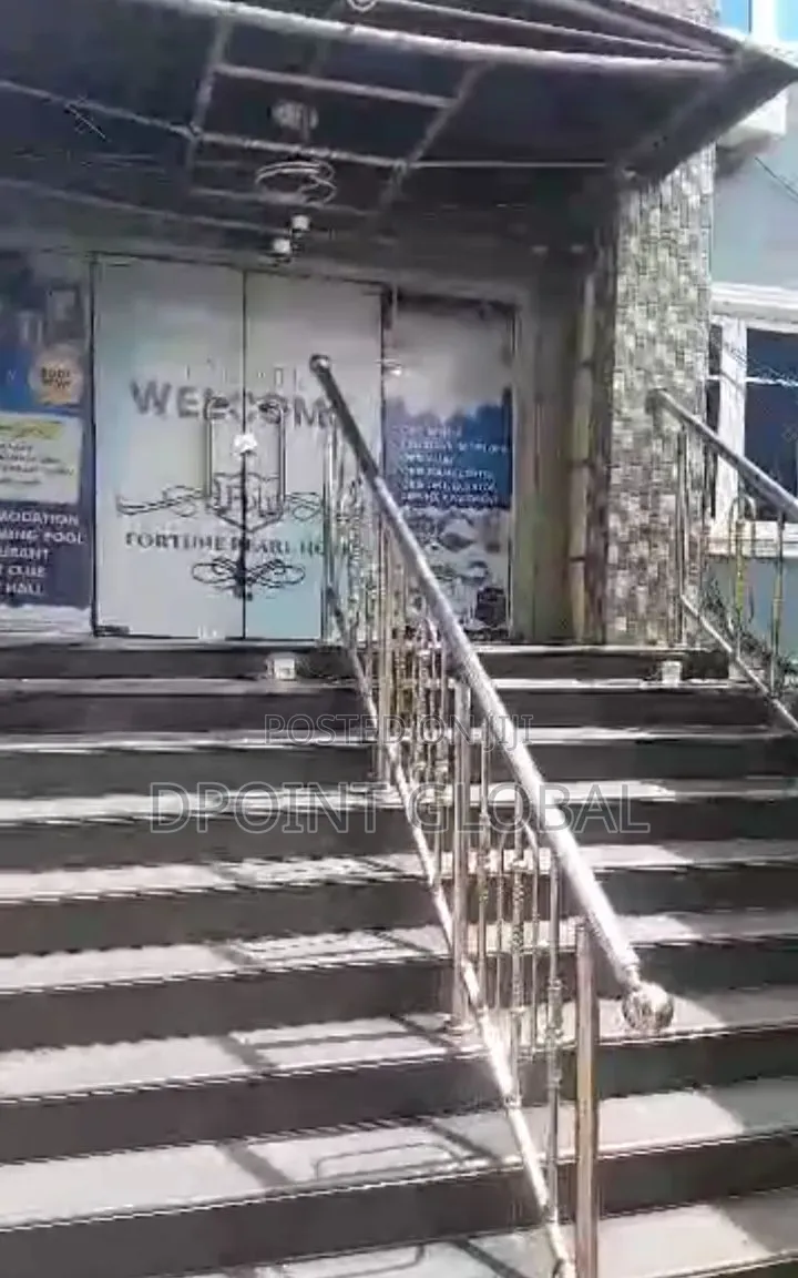 Luxury Modern 60 Rooms Furnished Hotel, Clubs and Bars Etc in Meiran