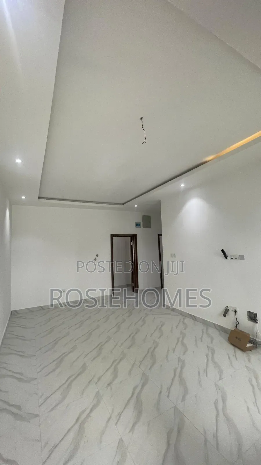 4bdrm Duplex in View Estate, Ikota for sale in Ikota