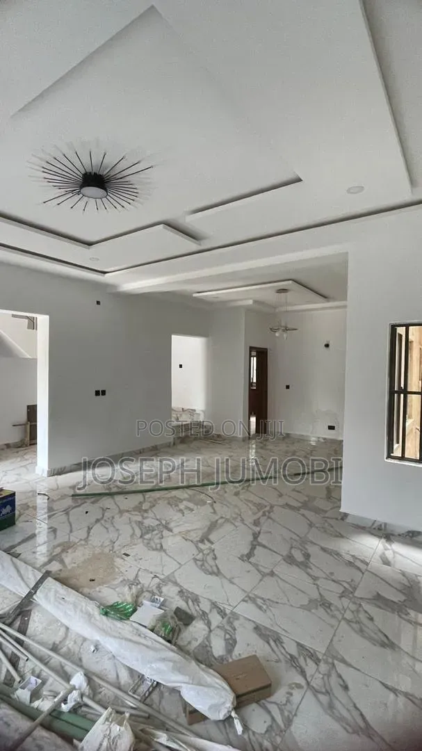 3bdrm Townhouse / Terrace in Apo Legislative, Zone B for rent in Zone B