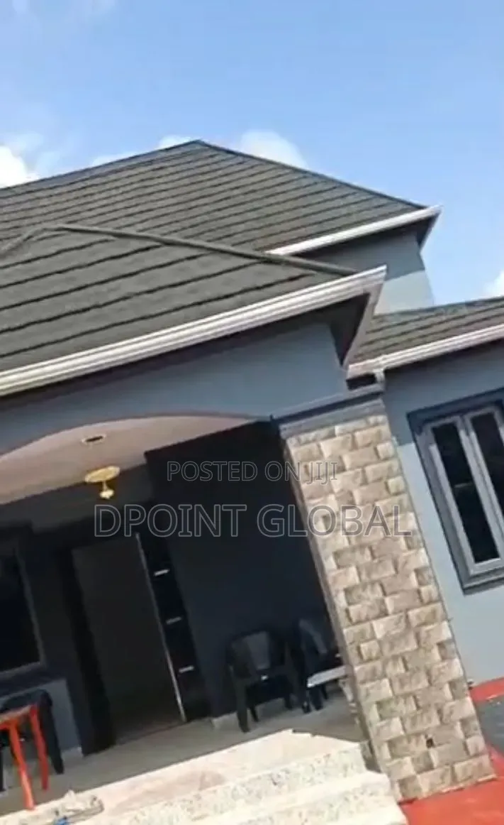 Furnished 5bdrm Penthouse in Unique Estate, Baruwa for sale in Baruwa
