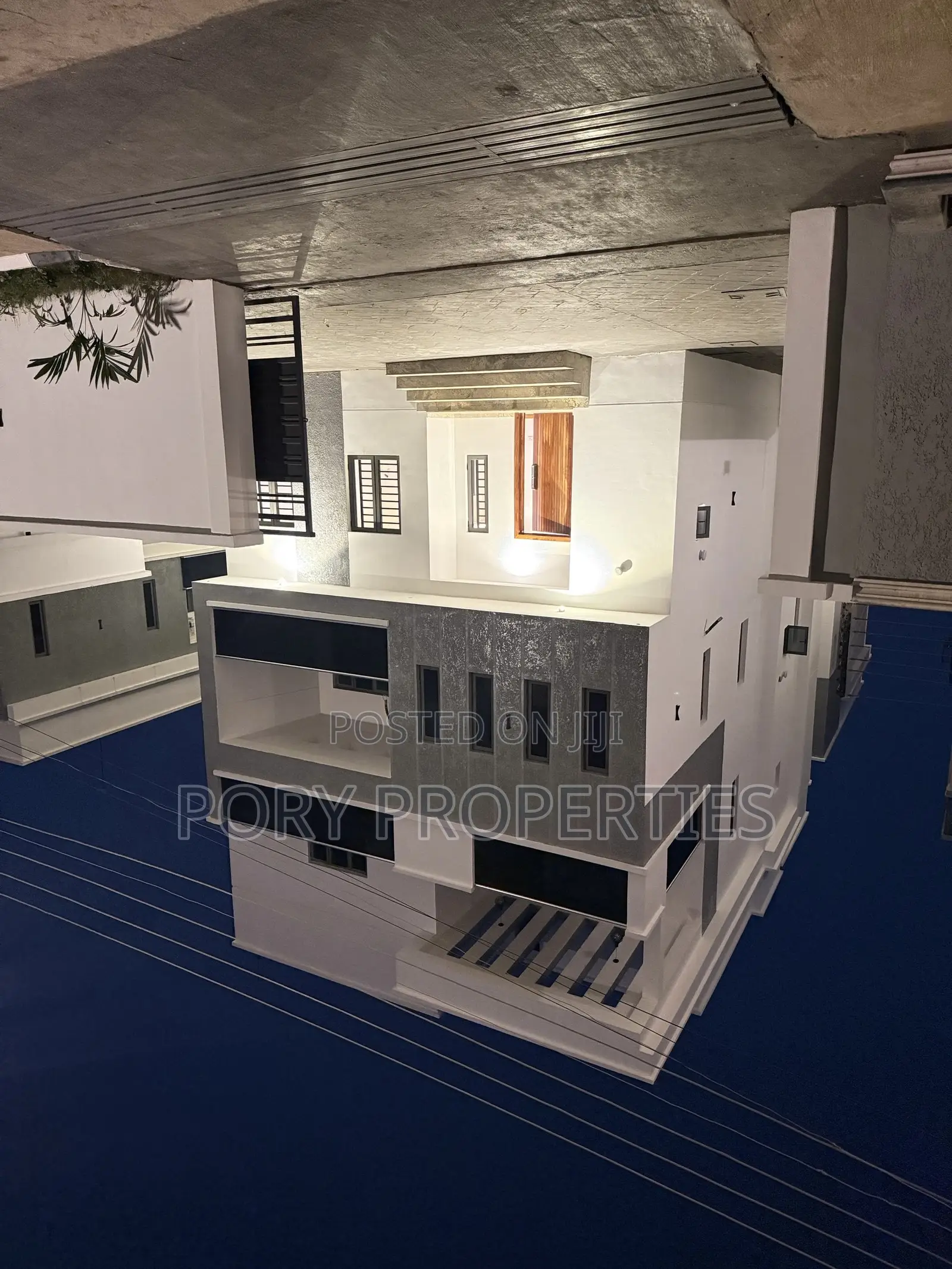 4bdrm Duplex in Kolapo Ishola Gra, Jericho for sale in Jericho