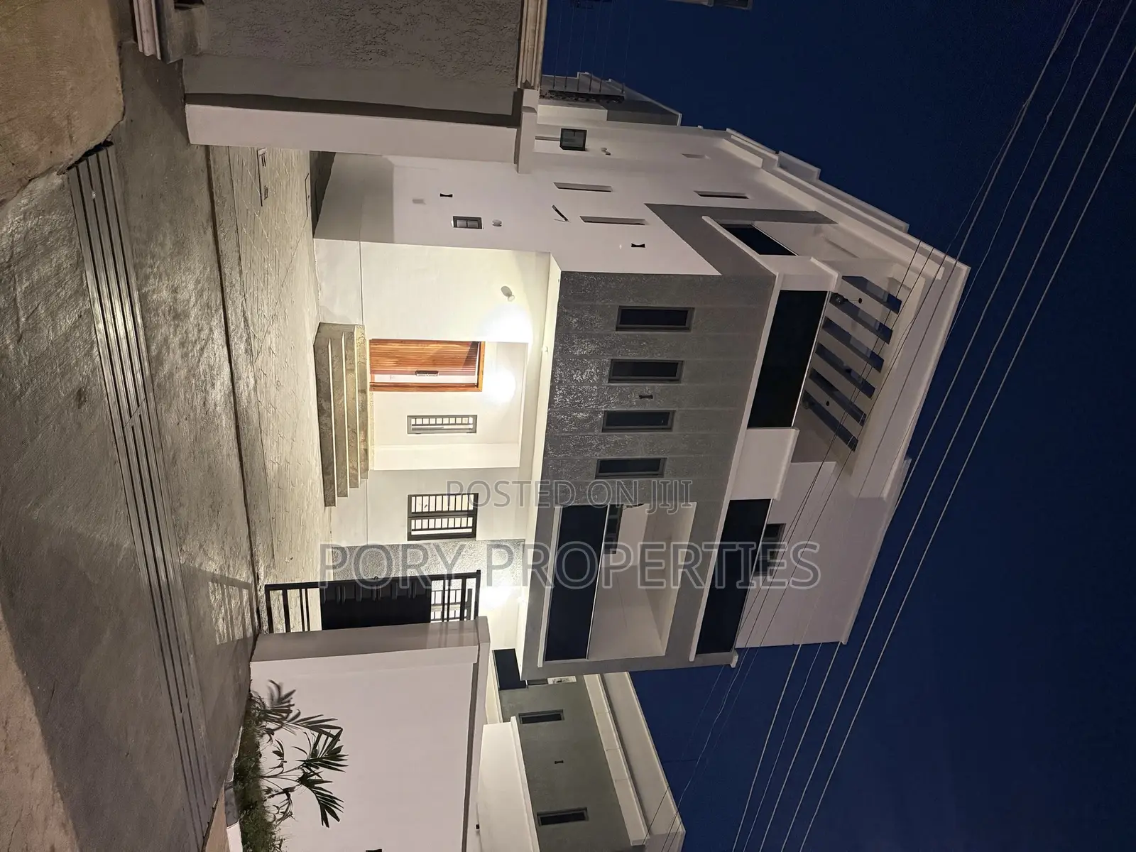 4bdrm Duplex in Kolapo Ishola Gra, Jericho for sale in Jericho