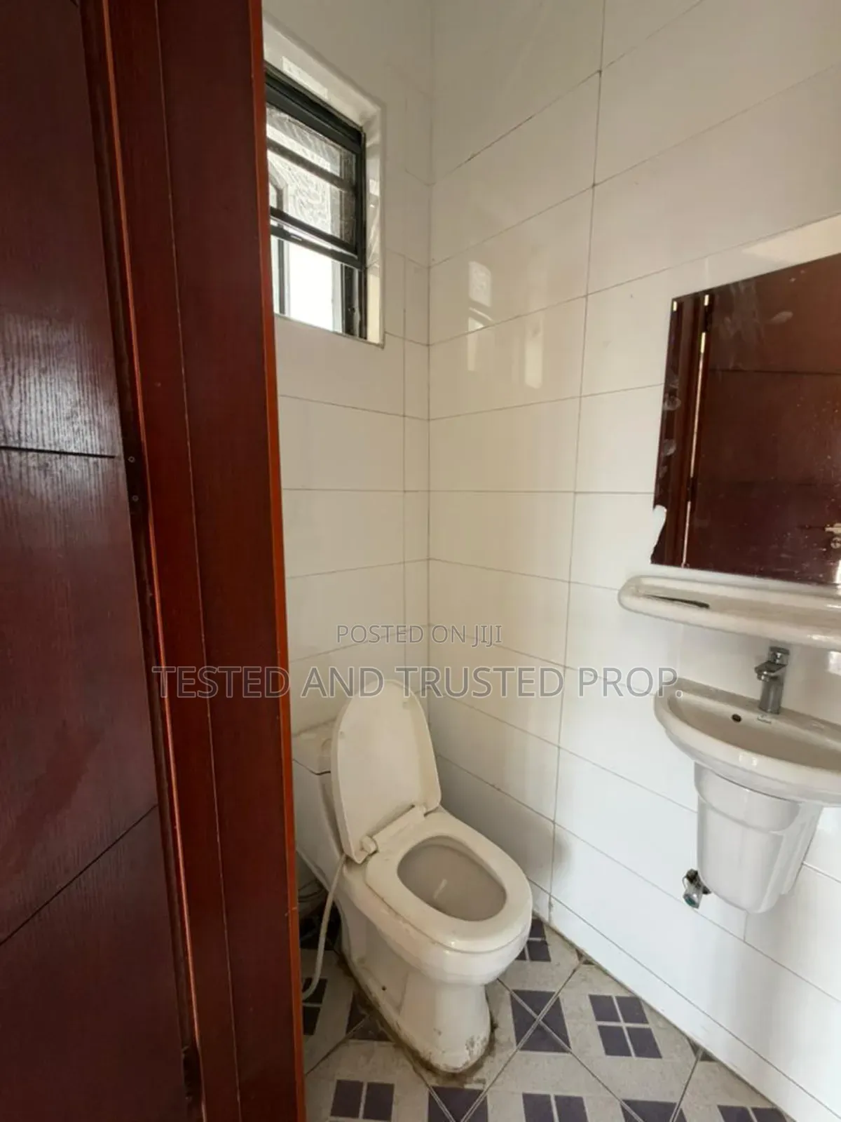 1bdrm Shared Apartment in Royal Pine 3, Chevron for rent in Chevron