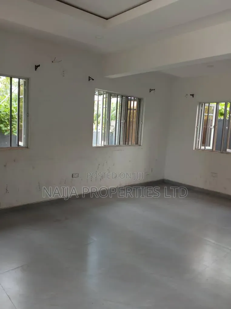 3bdrm Bungalow in New Rd, Awoyaya for rent in Awoyaya