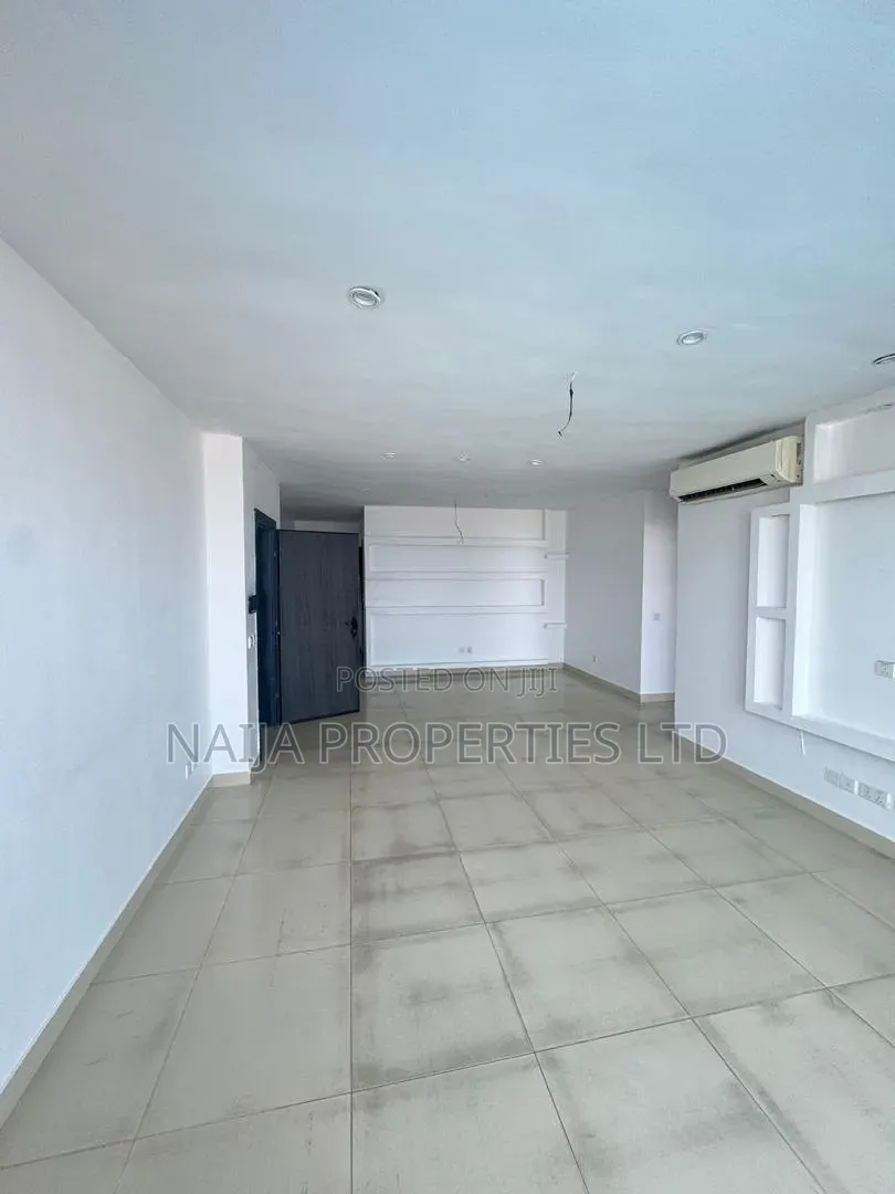 2bdrm Apartment in Blue Water, Lekki Phase 1 for rent in Lekki Phase 1