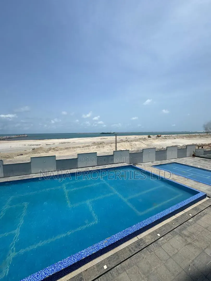 2bdrm Apartment in Blue Water, Lekki Phase 1 for rent in Lekki Phase 1