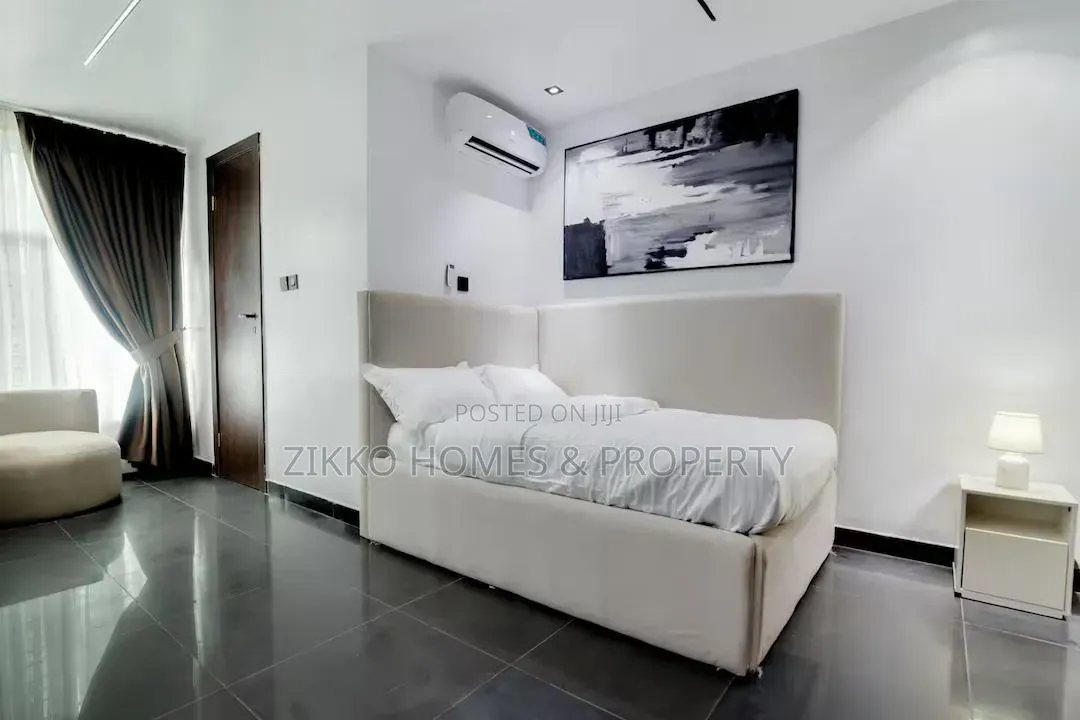 Furnished 6bdrm Duplex in Adetokunbo, Ikate for sale in Ikate