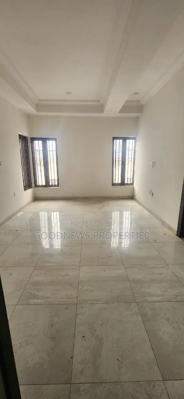 4bdrm Duplex in Ikota , Lekki County for rent in Ikota