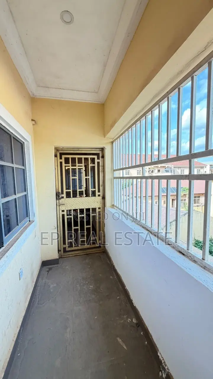 3bdrm Apartment in Durumi for rent in Durumi