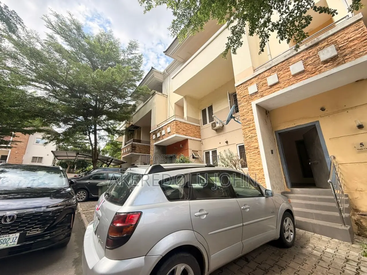4bdrm Townhouse / Terrace in Apo District for rent in Apo District
