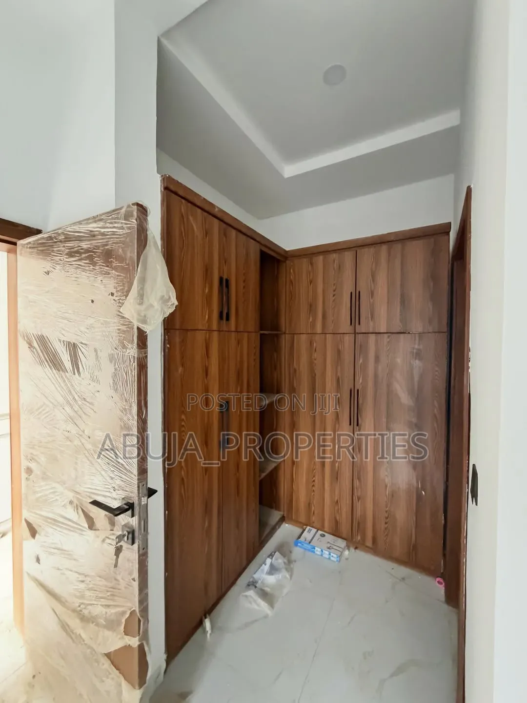 3bdrm Duplex in Apo District for rent in Apo District