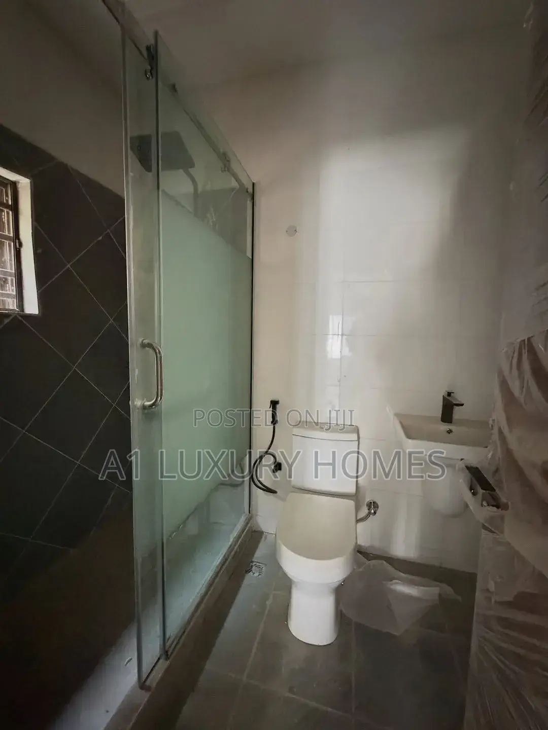 3bdrm Duplex in Apo Resettlement for rent in Apo Resettlement
