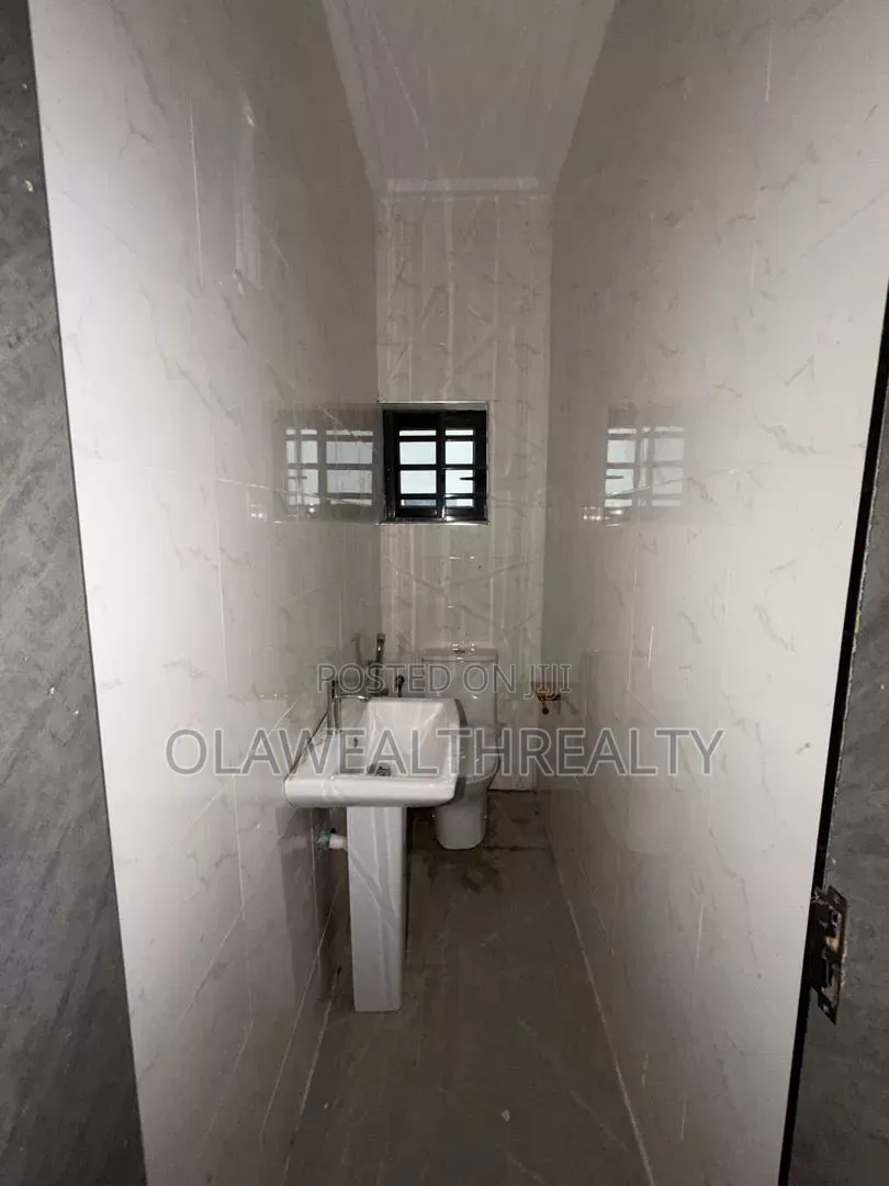 2bdrm Apartment in Riche Garden Estate, Ibadan for rent in Ibadan
