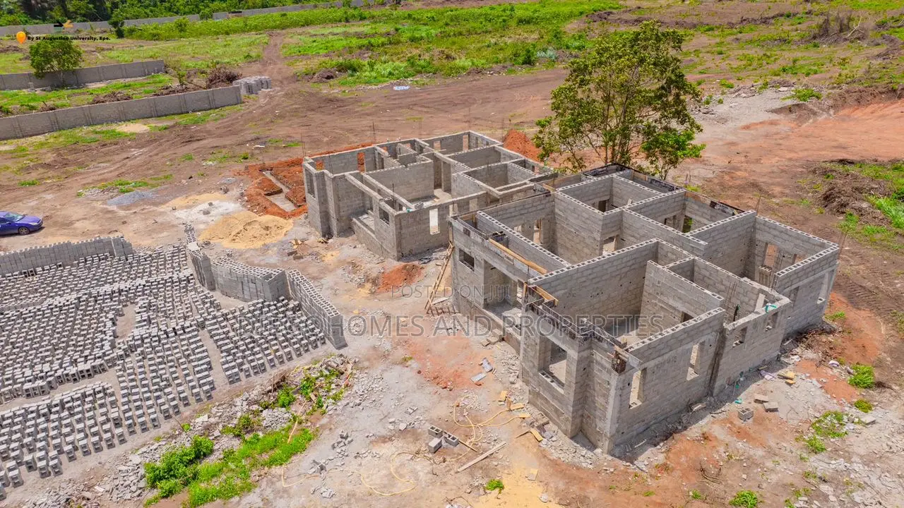 Land For Sale In Epe in Epe