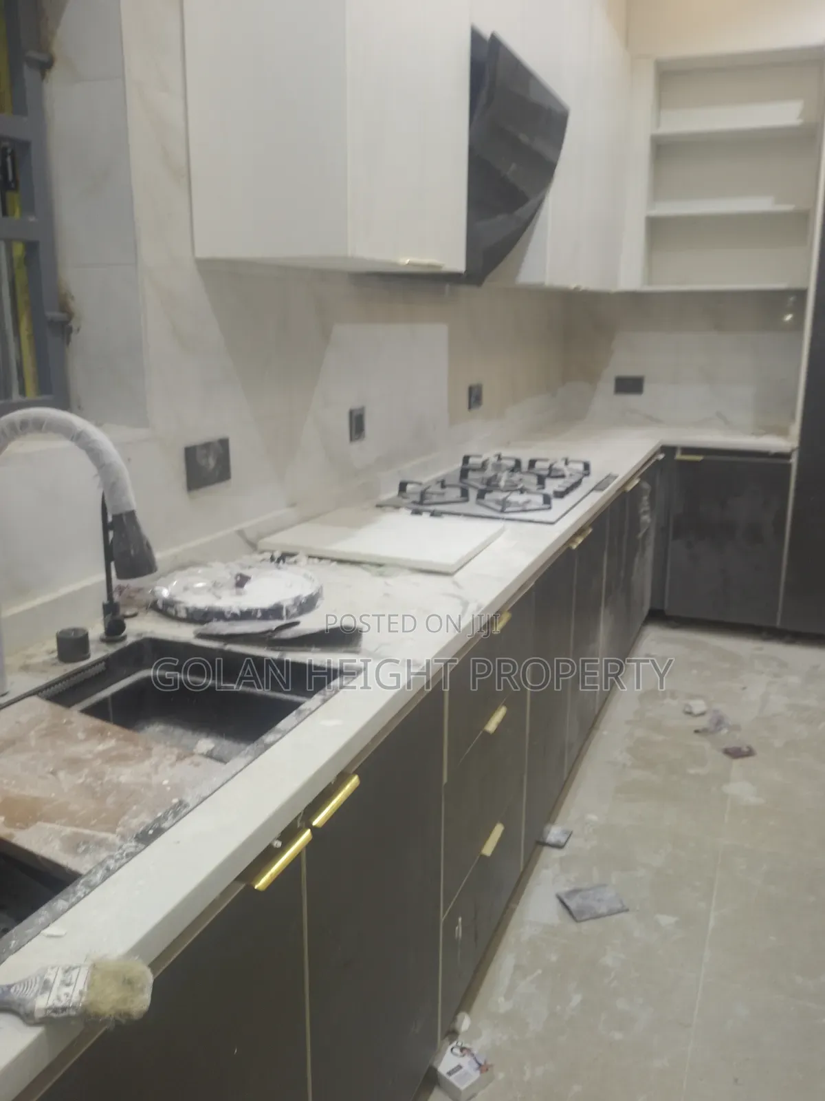 4bdrm Townhouse / Terrace in Guzape for rent in Guzape District