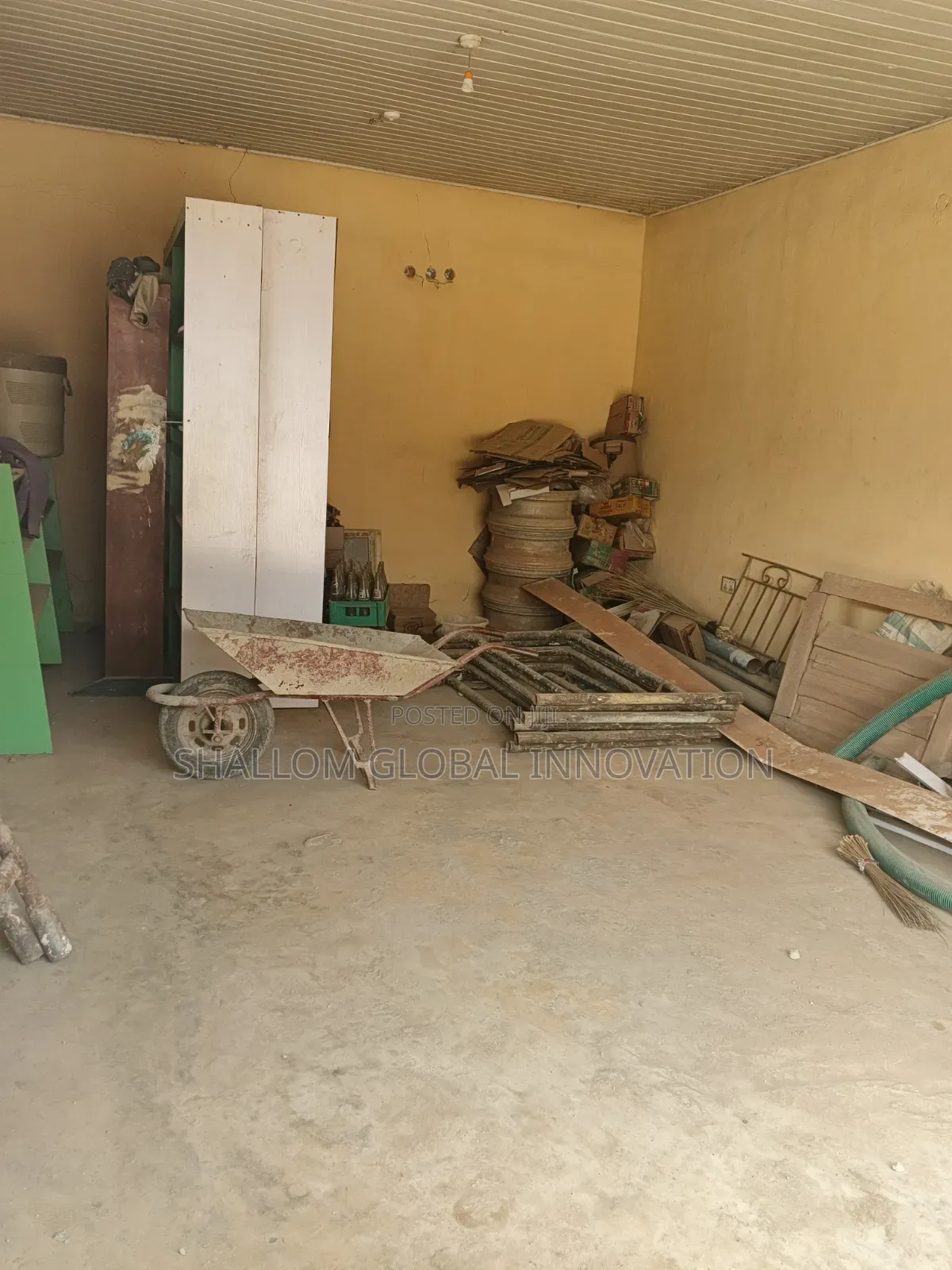 Shop for Rent in Akobo