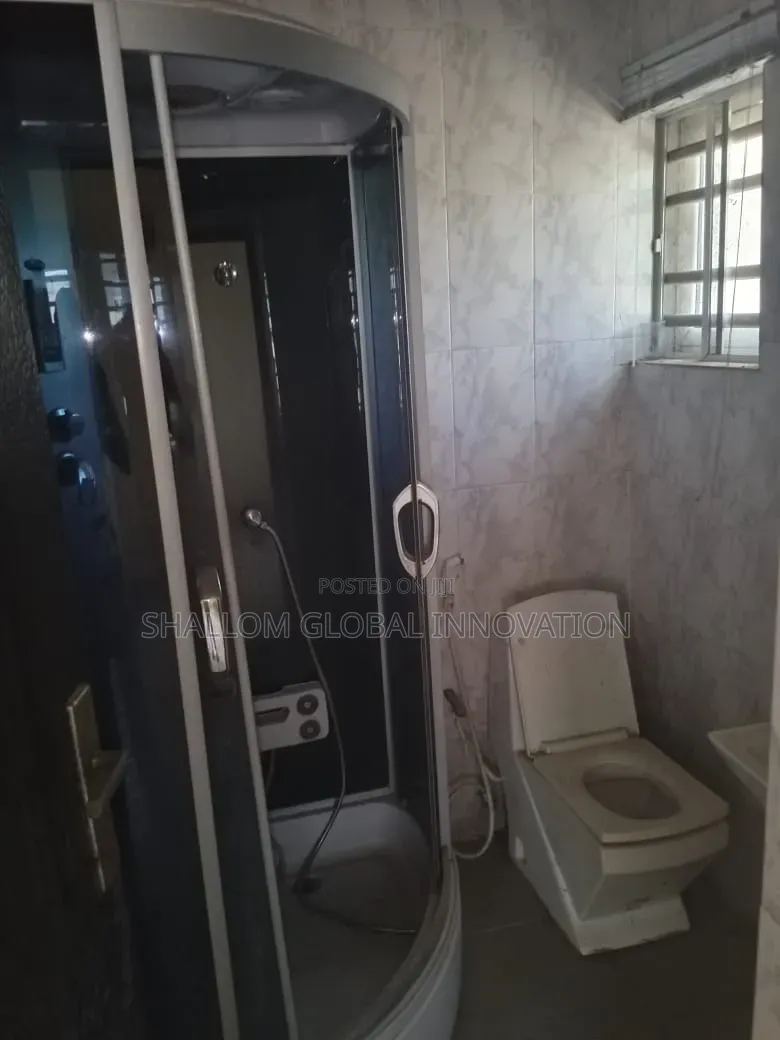 4bdrm Bungalow in Elewuro, Akobo for rent in Akobo