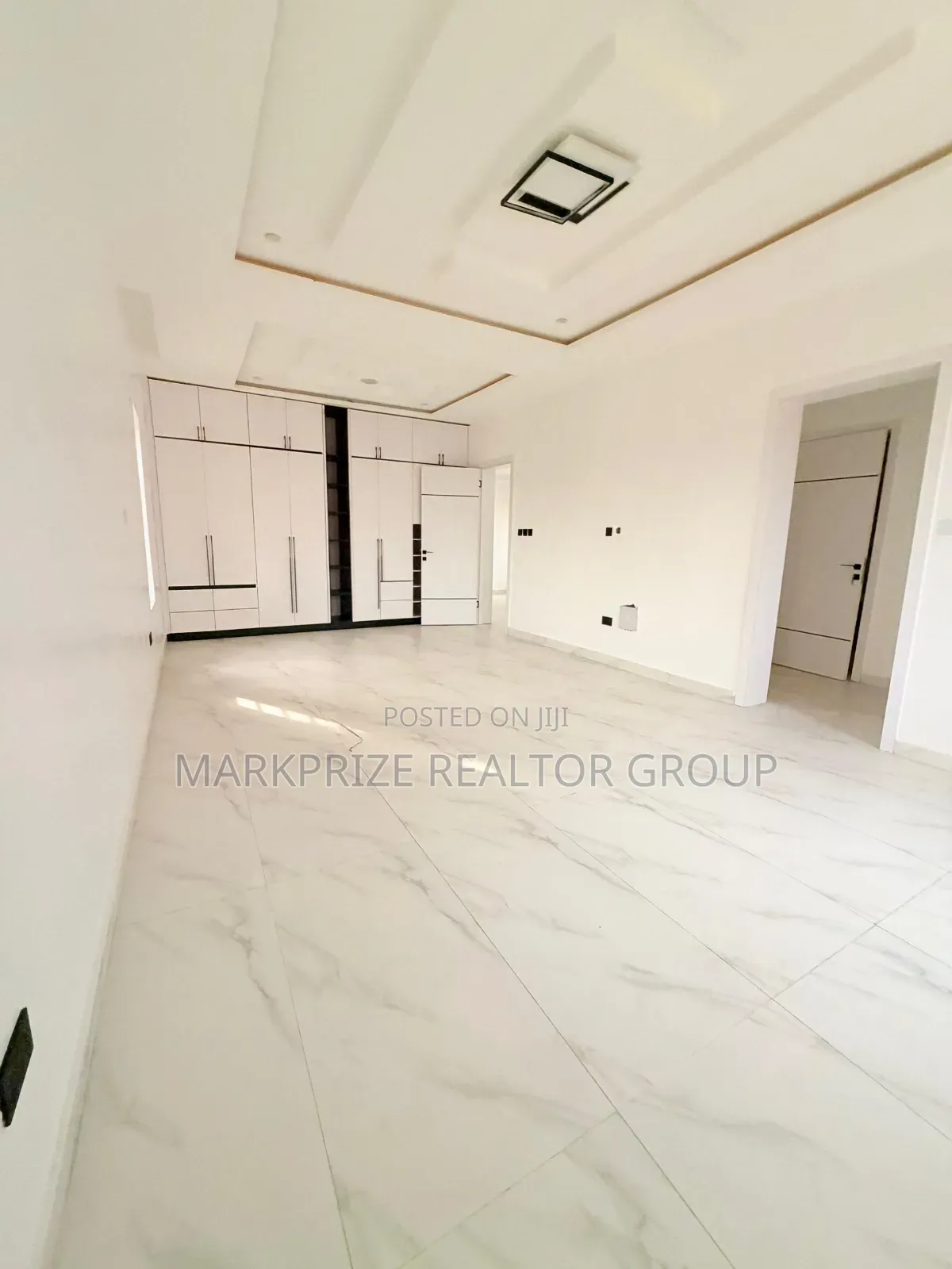 Furnished 5bdrm Duplex in Omole Phase 1 Lagos for sale in Omole Phase 1