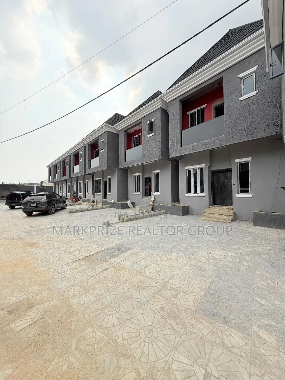 Furnished 3bdrm Duplex in Gbagada Lagos for sale in Ifako-Gbagada