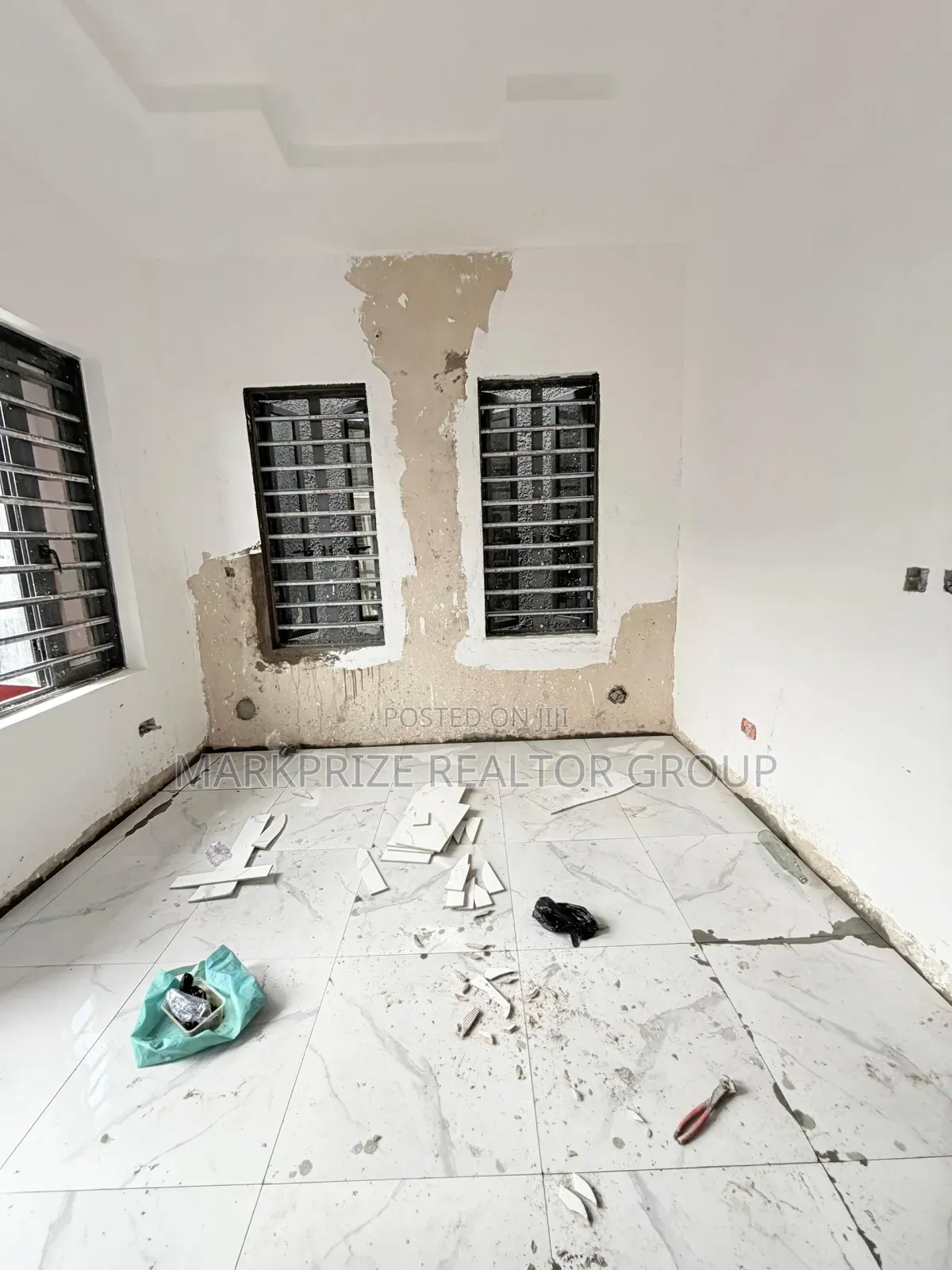 Furnished 3bdrm Duplex in Gbagada Lagos for sale in Ifako-Gbagada