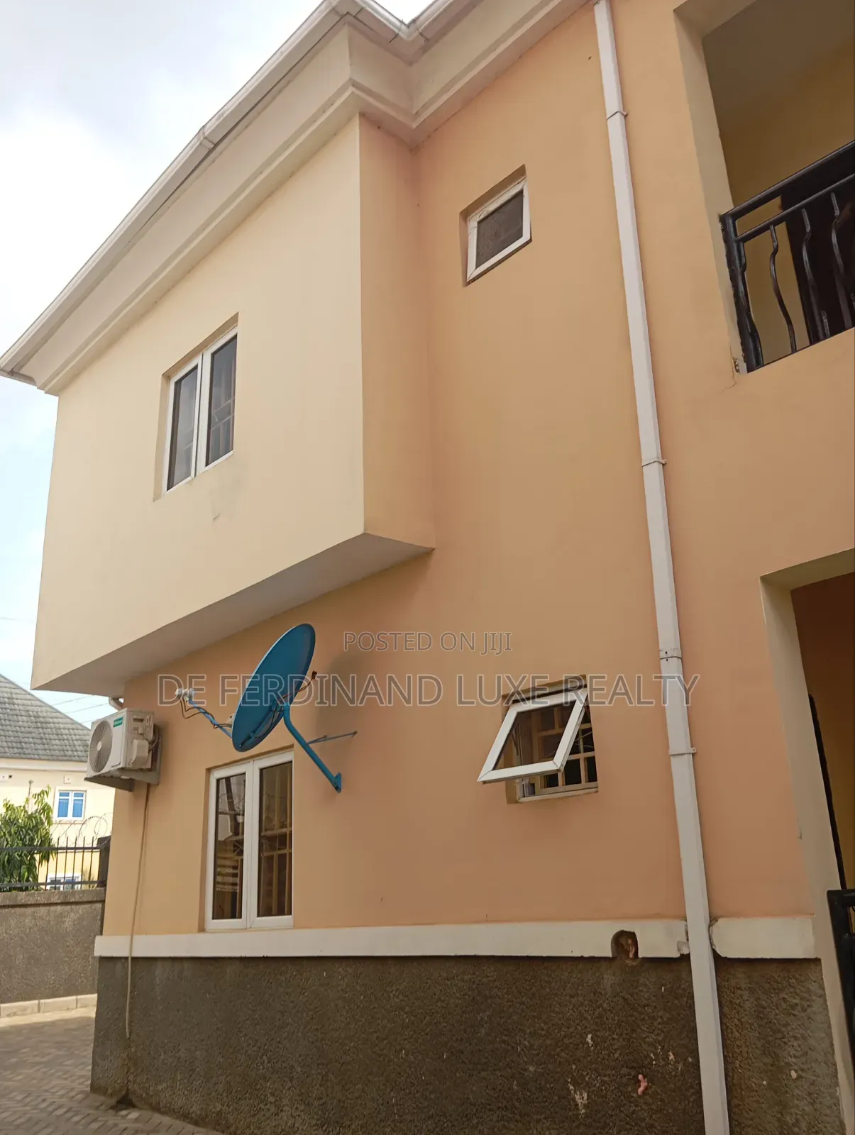 2bdrm Block of Flats in Fo1 Estate, Kubwa for rent in Kubwa