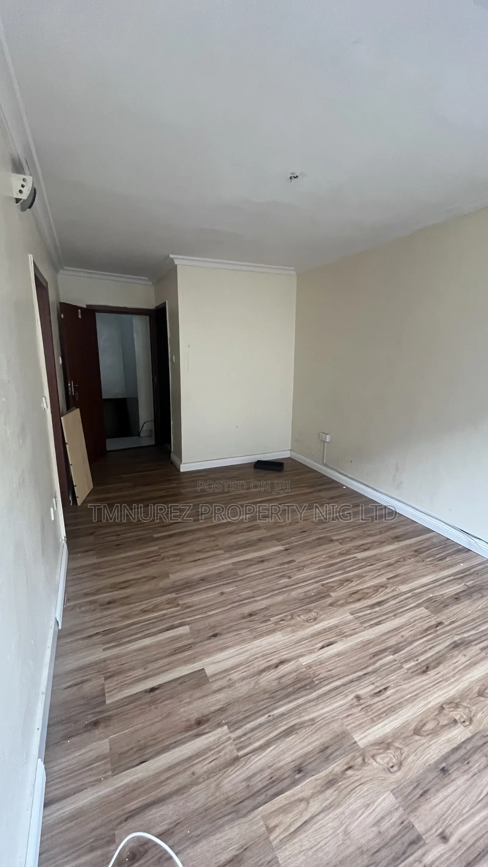 1bdrm Apartment in Inside A Mini Court, Ikate for rent in Ikate