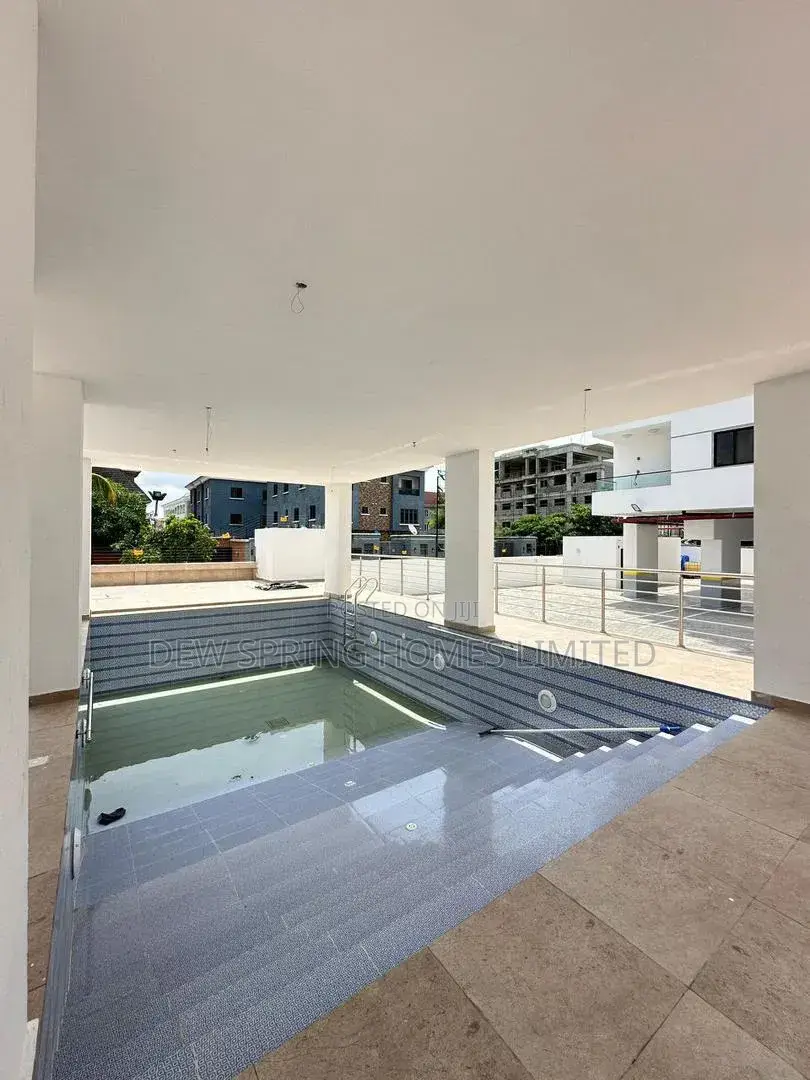 4bdrm Apartment in Banana Island for sale in Banana Island