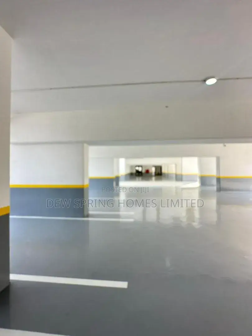 4bdrm Apartment in Banana Island for sale in Banana Island